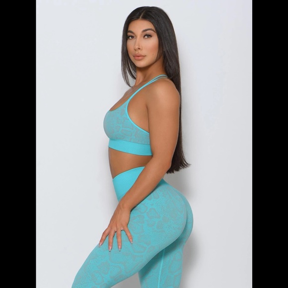 Bombshell Sportswear Sport’s Bra Size XS/S NWOT - Picture 2 of 7